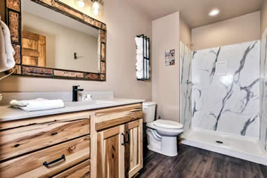 The Wildwood at Eagle River Log Cabins